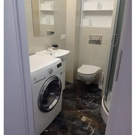 Topaz - 700 M Do Plazy - Brzezno - Azw *